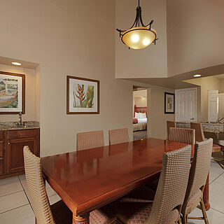 Westgate Town Center &mdash; Sample Dining Area