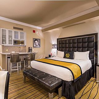 Westgate Las Vegas Resort & Casino — Villa King Room