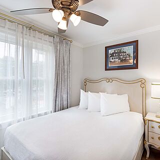 Westgate Historic Williamsburg — Sample Bedroom