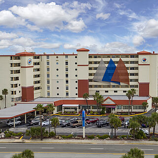 Westgate Harbour Beach Resort — Exterior