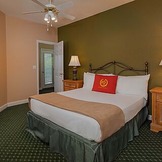 Westgate Branson Lakes — Sample Three Bedroom Villa Bedroom