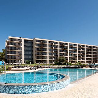 Vila Gale Cascais — Pool