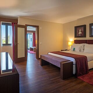 Vila Gale Cascais — Sample Bedroom