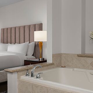 Marriott's Grand Chateau — Sample Bathroom