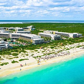 Grand Palladium Costa Mujeres Resort & Spa — Exterior