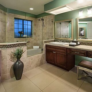 Hyatt Vacation Club at The Welk — Sample Bathroom
