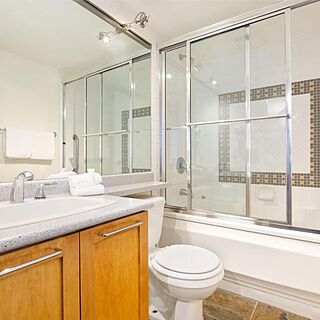 Whistler Village Centre — Sample Bathroom