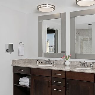 Marriott's Grand Chateau &mdash; Sample Bathroom