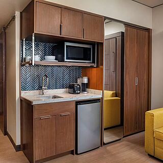 Villas at Disneyland Hotel — Deluxe Studio Kitchenette