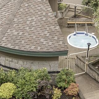 Valhalla Vacations at Whistler — Hot Tub