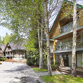 Valhalla Vacations at Whistler — Exterior