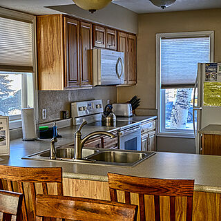 French Ridge Condominiums — Sample Kitchen