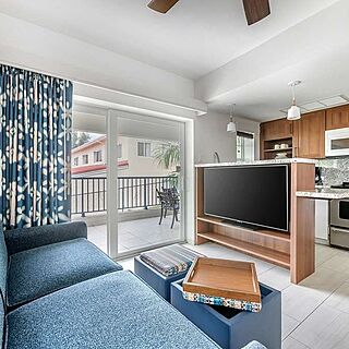 Hilton Vacation Club Flamingo Beach St. Maarten — Sample Living Area