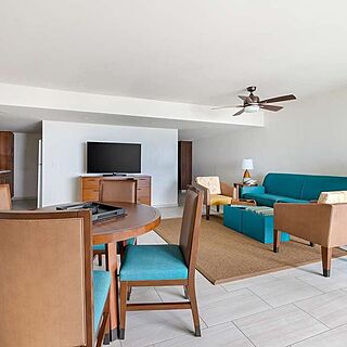 Hilton Vacation Club Royal Palm St. Maarten &mdash; Sample Living Area
