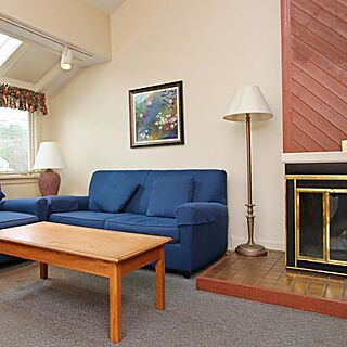 The Ponds at Foxhollow — Sample Living Area
