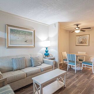 Club Destin Resort — Sample Living Area
