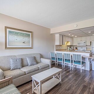 Club Destin Resort — Sample Living Area