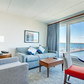 Club Wyndham Inn on the Harbor &mdash; Sample Living Atea