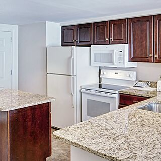 Club Wyndham Old Town Alexandria &mdash; Sample Kitchen