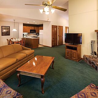 Club Wyndham at Fairfield Sapphire Valley — Sample Living Area