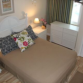 Tybrisa at the Beach — Sample Bedroom