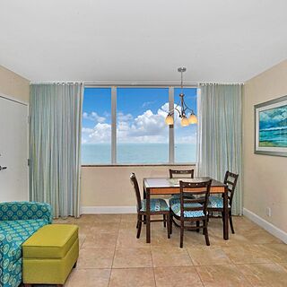 Hollywood Beach Tower — Sample Living Area
