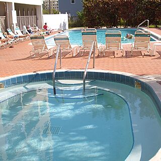 Sand Pebble Resort — - Pool
