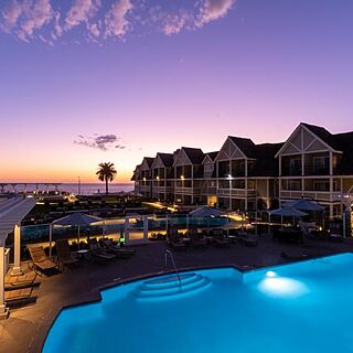Carlsbad Inn Beach Resort — Pool Area at Sunset