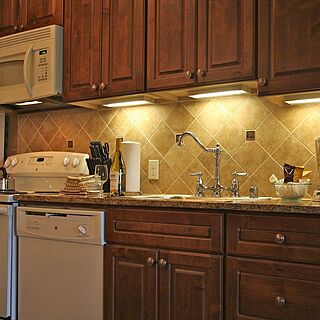 VI at Homestead — Sample Kitchen