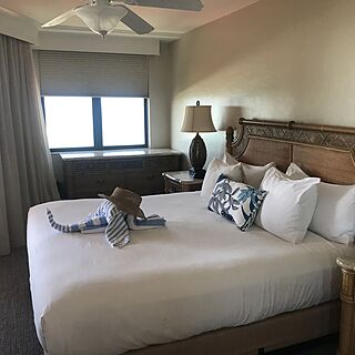 Eagle's Nest Beach Resort — Sample Tower Bedroom