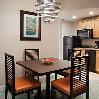 Harborside Resort at Atlantis — Sample Dining Area