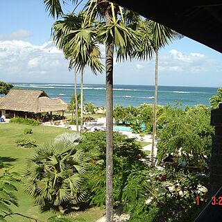 Peninsula Beach Resort — Peninsula Beach Club - Grounds