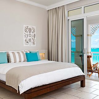 Alexandra Resort and Spa — Sample Bedroom