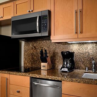 The Westin Kaanapali Ocean Resort Villas — Sample Kitchenette