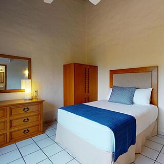 Park Royal Homestay Los Tules Puerto Vallarta — Sample Bedroom