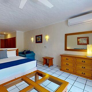 Park Royal Homestay Los Tules Puerto Vallarta — Sample Studio