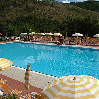 Pianeta Maratea — - Pool