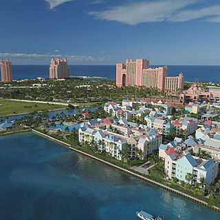 Harborside Resort at Atlantis — Grounds With Atlantis Property Behind