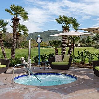 Marriott's Newport Coast Villas — Accessible Hot Tub
