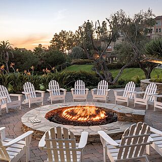 Marriott's Newport Coast Villas &mdash; Firepit Area