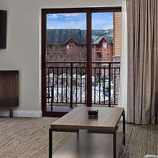 Club Wyndham Great Smokies Lodge — Sample Living Area