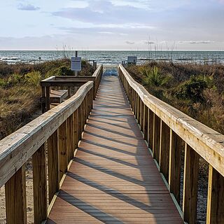 Marriott's Grande Ocean — Beach Walkway