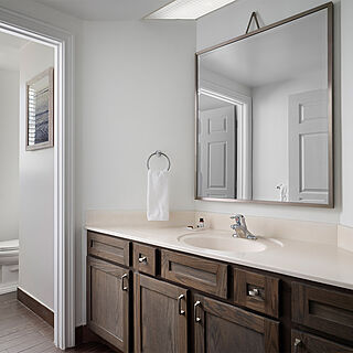 Marriott's Ocean Pointe — Sample Bathroom