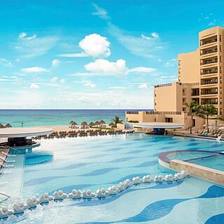 The Royal Sands — Pool With Swim-Up Bars