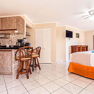 La Quinta Beach Resort — Sample Kitchen