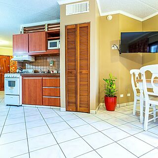La Quinta Beach Resort — Sample Kitchen