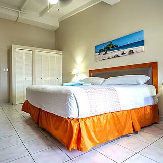 La Quinta Beach Resort — Sample Bedroom