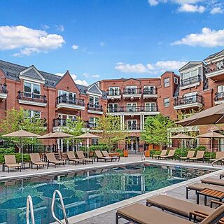 Aspen Mountain Residences — Pool