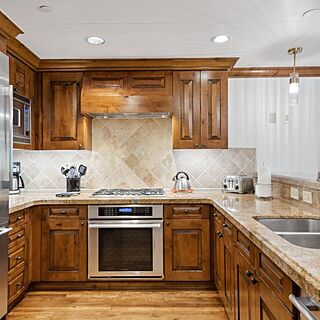 Aspen Mountain Residences — Sample Kitchen