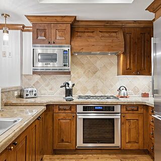 Aspen Mountain Residences — Sample Kitchen